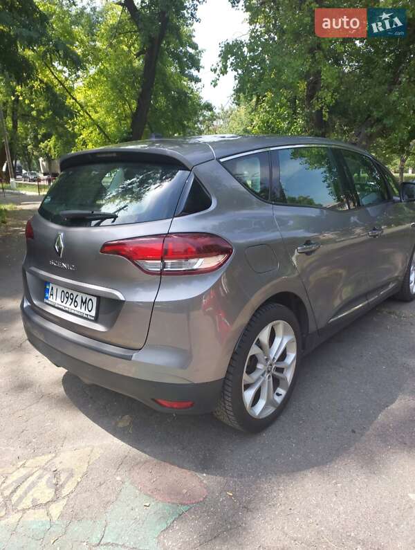 Мінівен Renault Scenic 2017 в Ірпені