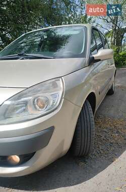 Минивэн Renault Scenic 2006 в 