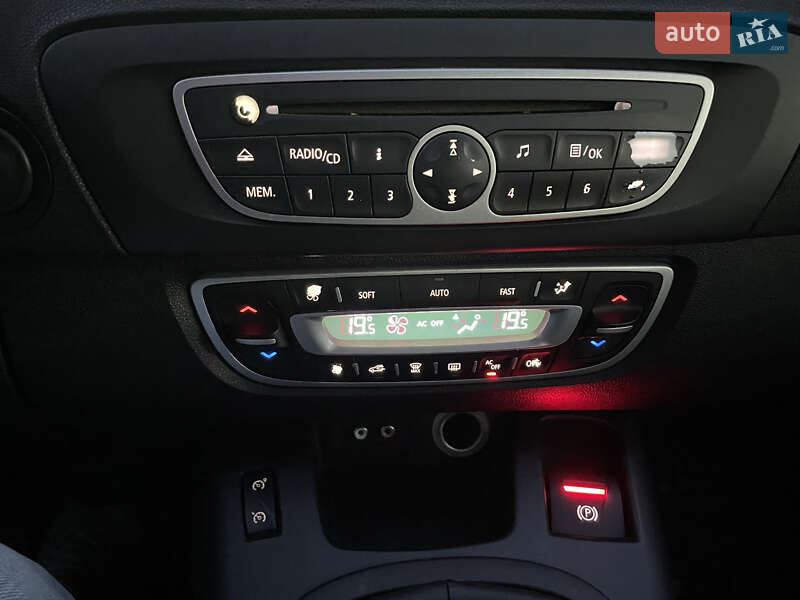 Мінівен Renault Scenic 2009 в Рівному