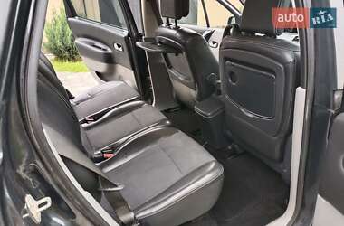 Минивэн Renault Scenic 2005 в 