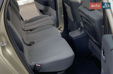 Минивэн Renault Scenic 2008 в 