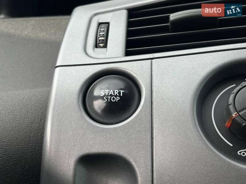 Минивэн Renault Scenic 2007 в Львове