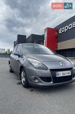 Renault Scenic 2010