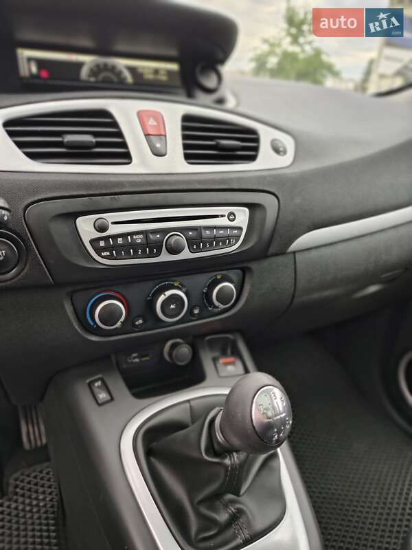 Минивэн Renault Scenic 2009 в Шептицькому