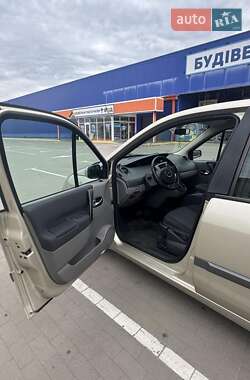 Минивэн Renault Scenic 2007 в 