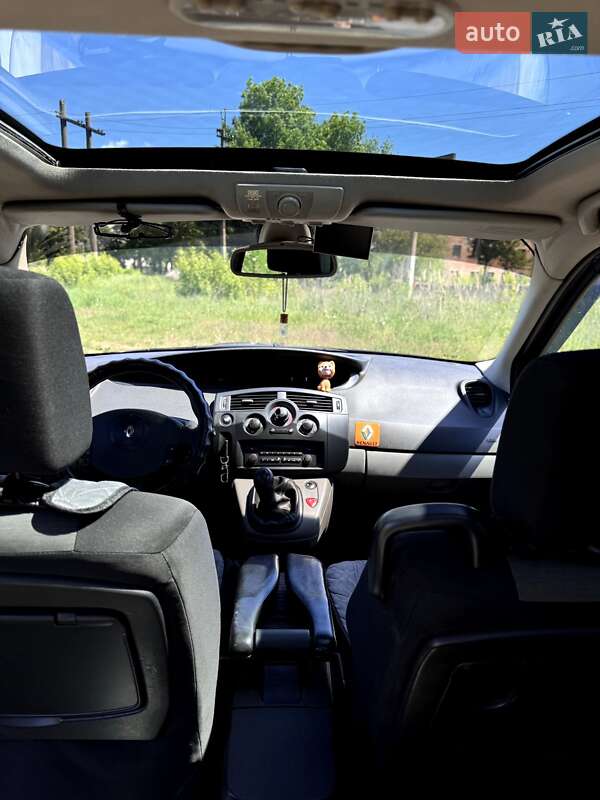 Мінівен Renault Scenic 2004 в Олександрії