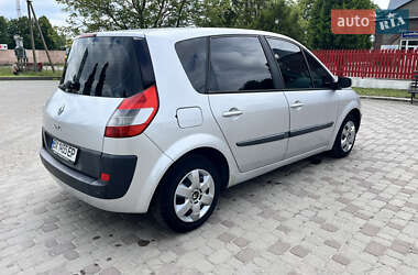 Минивэн Renault Scenic 2005 в 