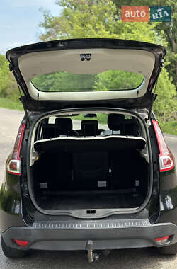 Мінівен Renault Scenic 2011 в 