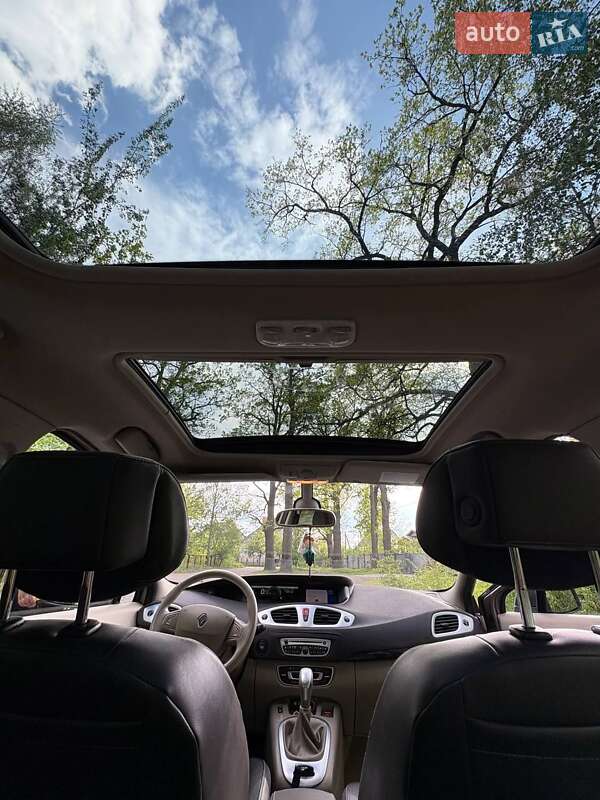 Мінівен Renault Scenic 2009 в Житомирі