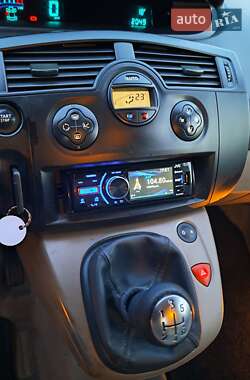 Минивэн Renault Scenic 2006 в 