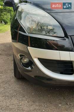 Мінівен Renault Scenic 2009 в 