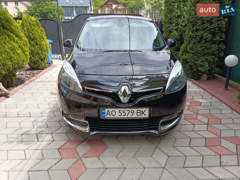Минивэн Renault Scenic 2012 в Виноградове