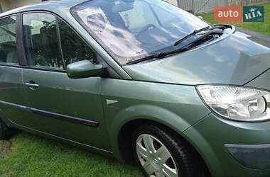 Мінівен Renault Scenic 2004 в Косові