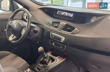 Мінівен Renault Scenic 2012 в 