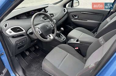 Мінівен Renault Scenic 2012 в 
