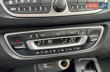 Мінівен Renault Scenic 2010 в 