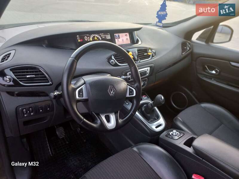 Мінівен Renault Scenic 2012 в Ковелі
