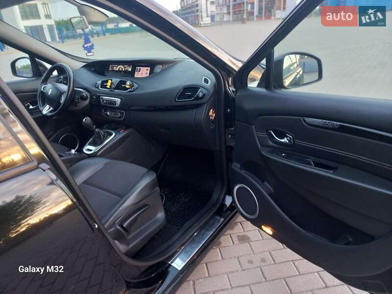 Мінівен Renault Scenic 2012 в Ковелі