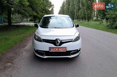 Минивэн Renault Scenic 2015 в 
