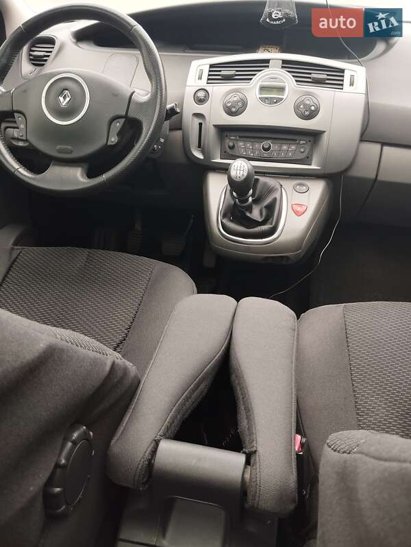 Минивэн Renault Scenic 2008 в Житомире