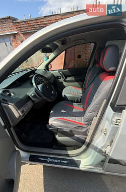 Минивэн Renault Scenic 2005 в 