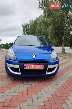 Renault Scenic 2011