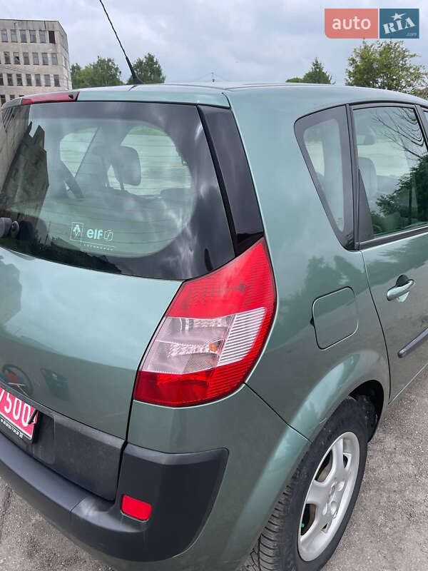 Мінівен Renault Scenic 2005 в Тернополі