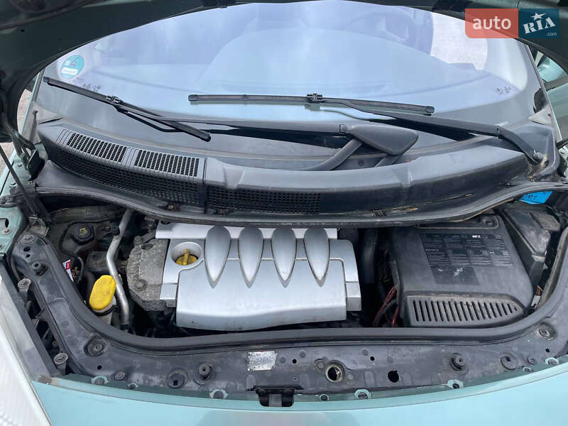 Мінівен Renault Scenic 2005 в Тернополі