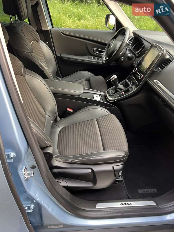 Мінівен Renault Scenic 2017 в Кривому Розі