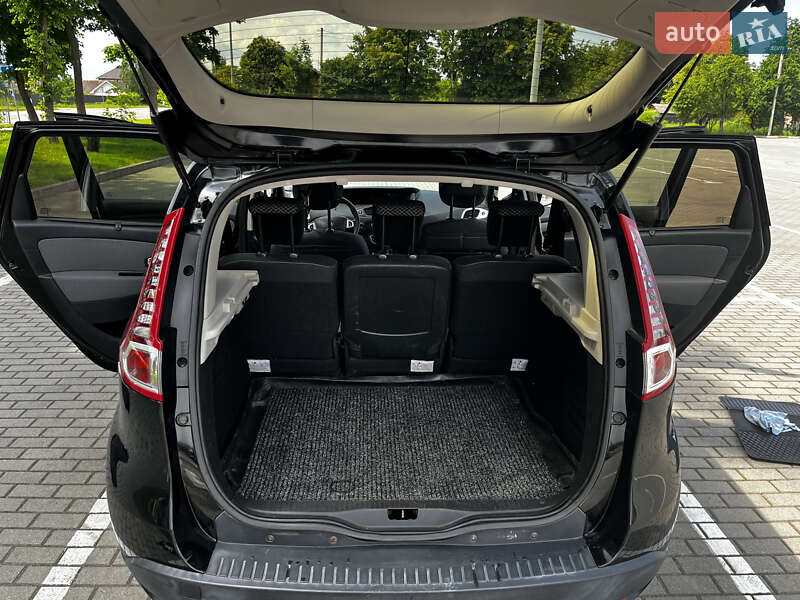 Минивэн Renault Scenic 2011 в Коломые