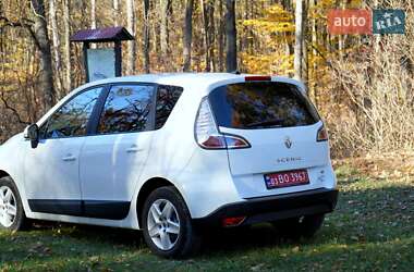 Мінівен Renault Scenic 2013 в 