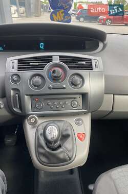 Минивэн Renault Scenic 2007 в 