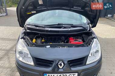 Минивэн Renault Scenic 2007 в 