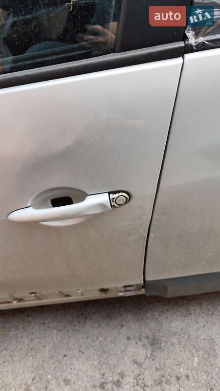 Мінівен Renault Scenic 2010 в Харкові