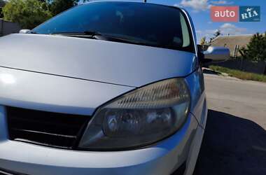 Минивэн Renault Scenic 2006 в 