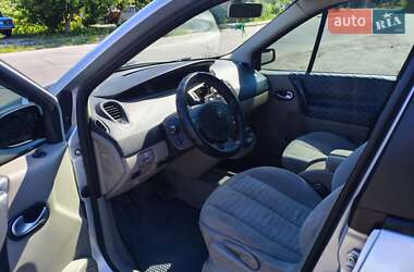Минивэн Renault Scenic 2006 в 