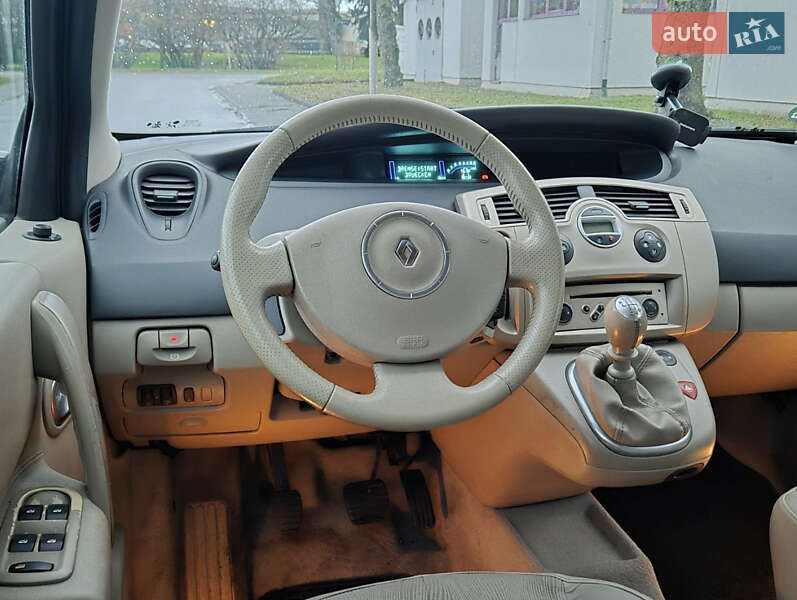 Мінівен Renault Scenic 2006 в Луцьку