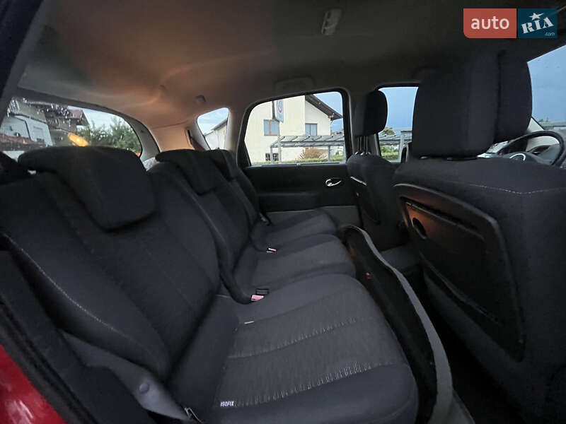 Минивэн Renault Scenic 2006 в Луцке