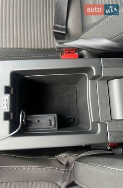 Минивэн Renault Scenic 2017 в 