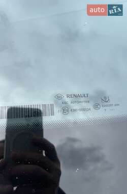 Минивэн Renault Scenic 2017 в 