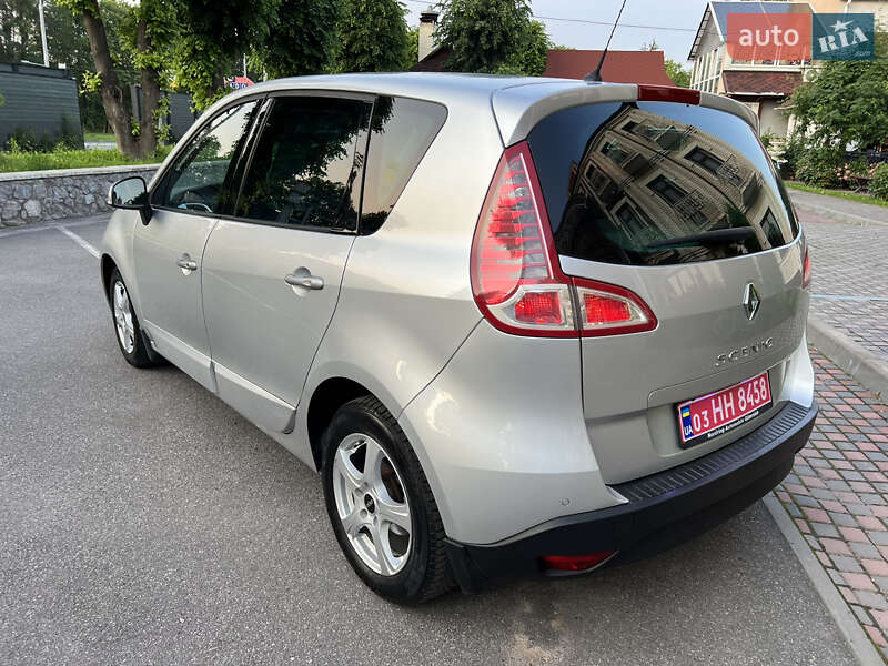Минивэн Renault Scenic 2010 в Виннице