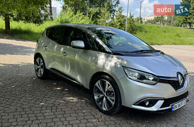 Минивэн Renault Scenic 2016 в 