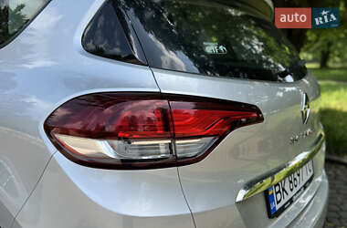 Минивэн Renault Scenic 2016 в 