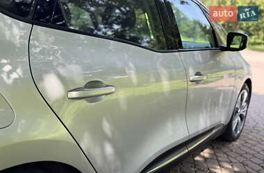 Минивэн Renault Scenic 2016 в 