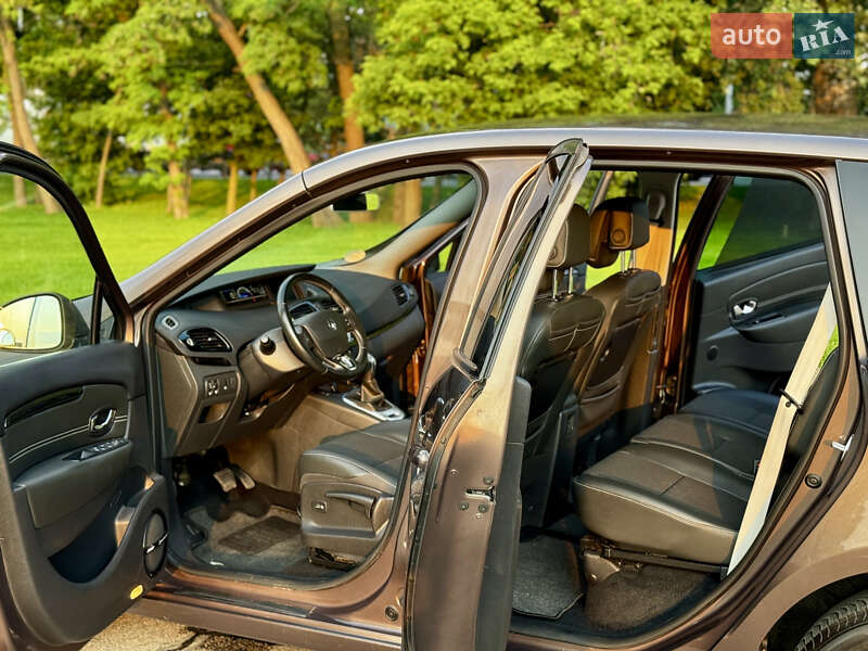 Мінівен Renault Scenic 2013 в Києві