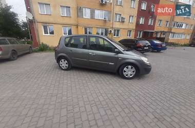 Минивэн Renault Scenic 2003 в 
