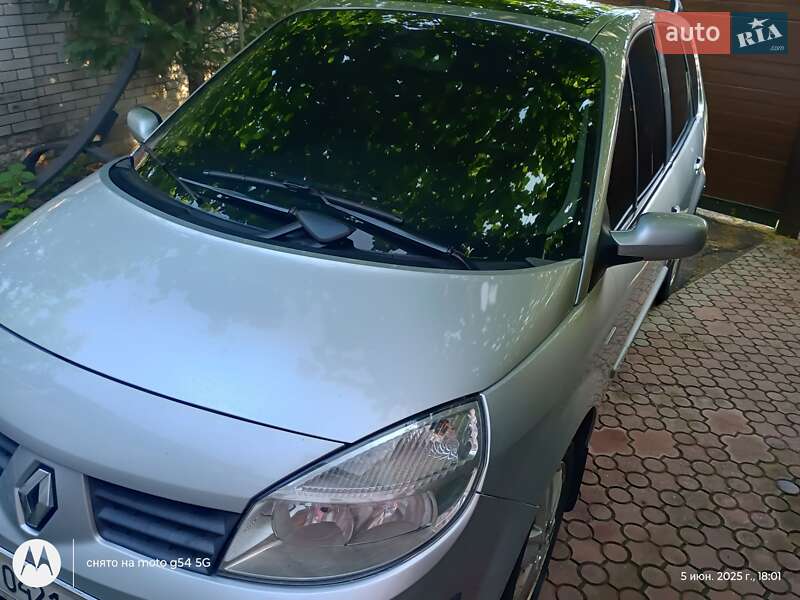 Мінівен Renault Scenic 2006 в Сумах