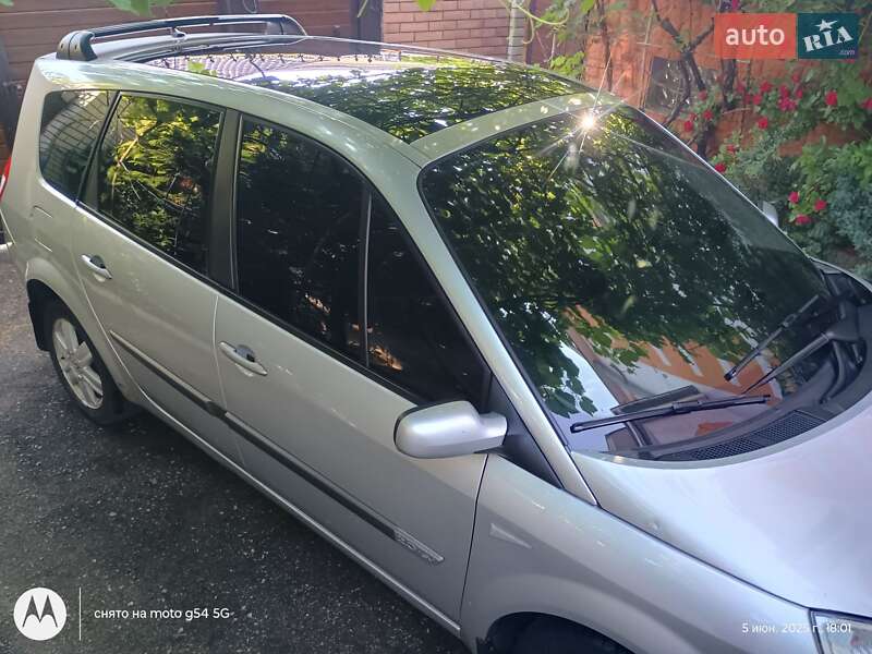 Мінівен Renault Scenic 2006 в Сумах