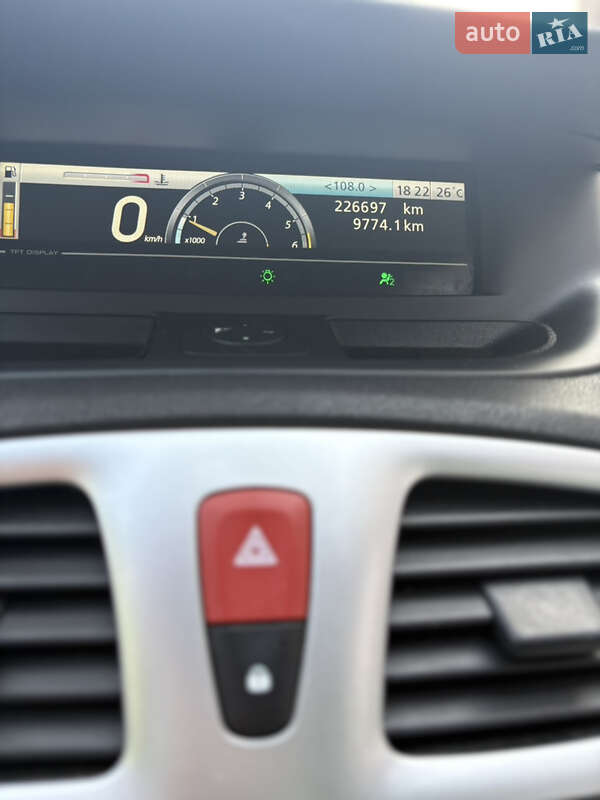 Минивэн Renault Scenic 2009 в Дубно