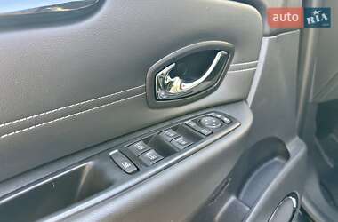 Минивэн Renault Scenic 2012 в 